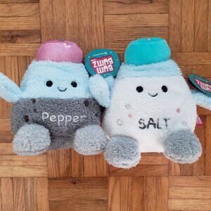 Bum Bumz 7" Salt & Pepper Shakers